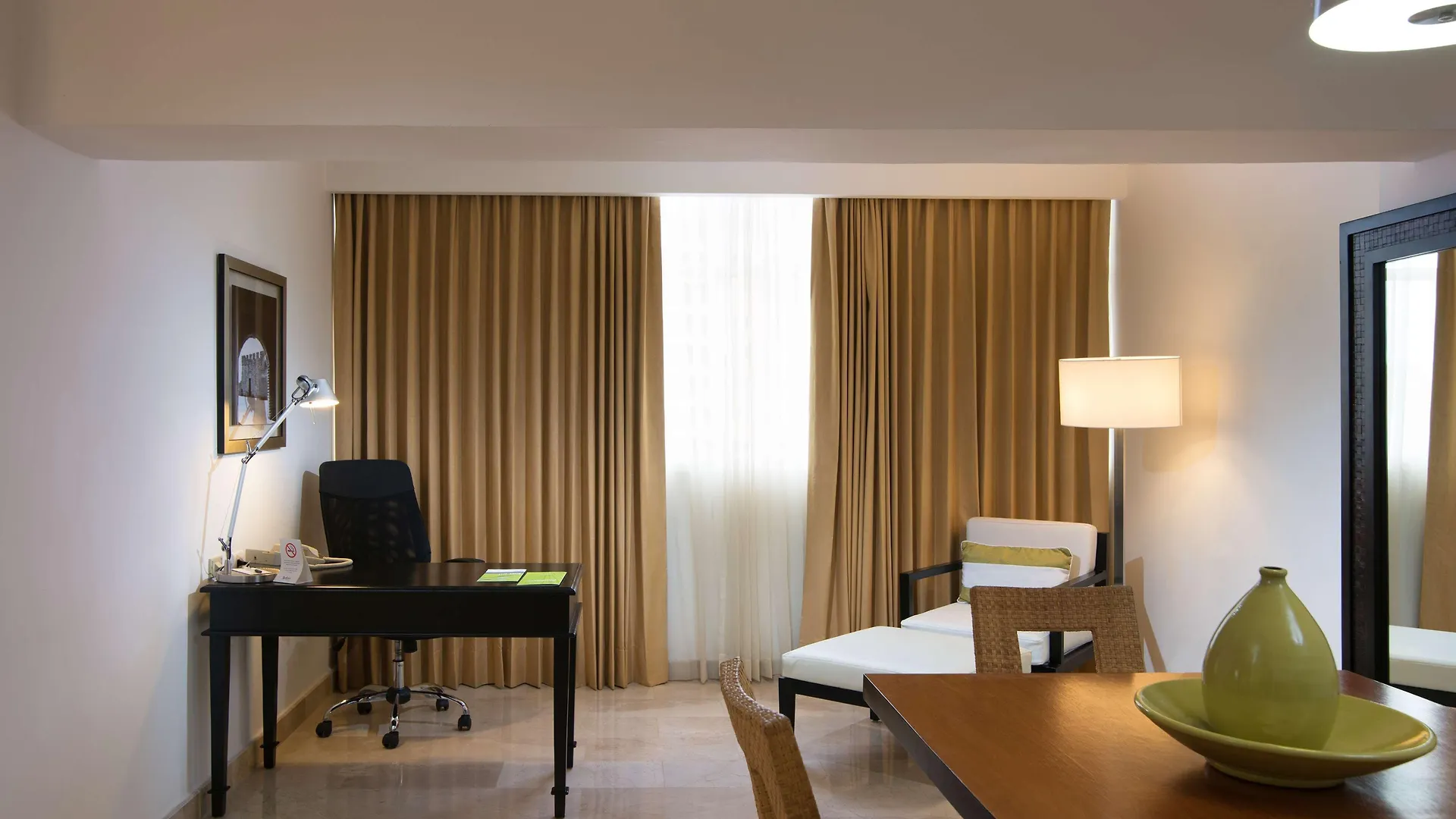 Radisson Hotel Santo Domingo 4*,