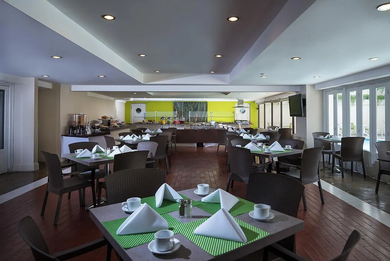 Radisson Hotel Santo Domingo 4*,